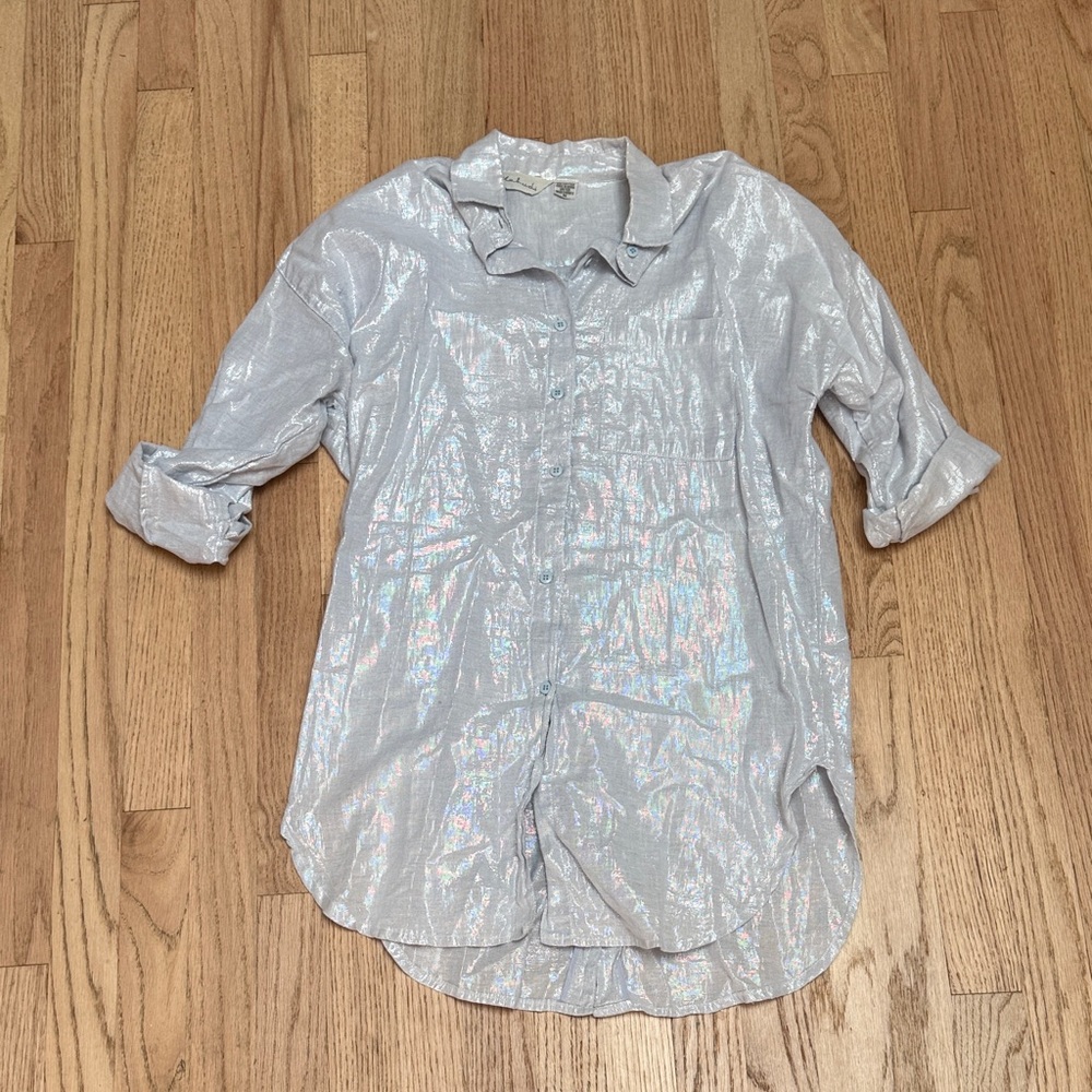 Made in Dubai Women’s Tunic Button Down Silver Metallic